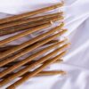 Velas de Cera de Abeja Artesanal – Set de 12 Piezas de 40 cm cada una.